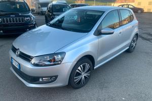 Volkswagen Polo tdi-completamente manutentata 1600
