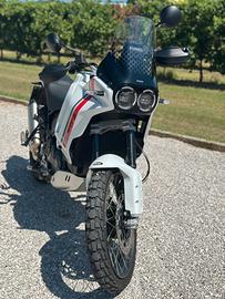 Ducati desert x del 2022