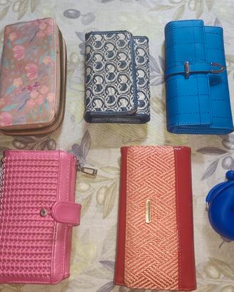 Borsellini donna 2€ cad. o 9€ tutti + gift