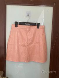 Gonna in pelle rosa