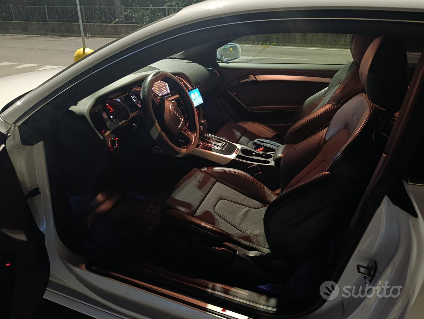 Audi A5 2010 photo 4