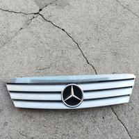 Mascherina Mercedes classe a