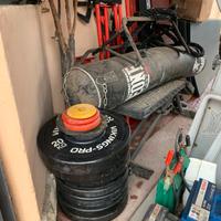 Attrezzi per pesi e box