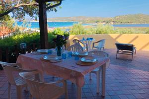 Trilocale vista mare 200 mt spiaggia Porto Taverna