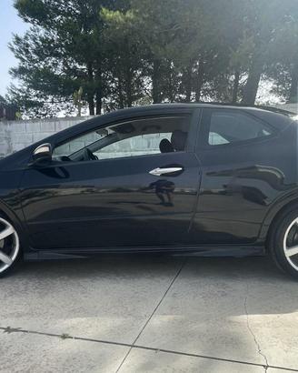 Honda Civic 2.2 Type-S | 196k km | Cerchi 18"+17"