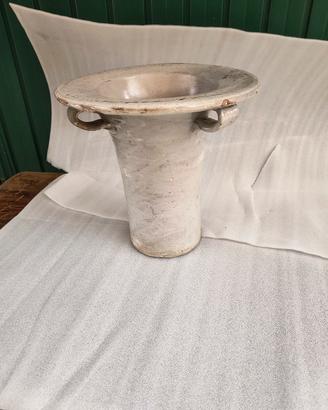 Antico vaso da notte in terracotta smaltato
