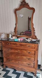 mobili stile liberty