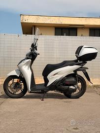 HONDA SH 150 SPORT