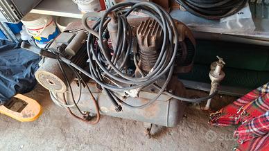 Compressore Ceccato da 50 litri a cinghia