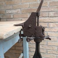 Tappabottiglie antica