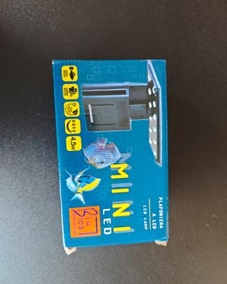 Lampada piccola acquario aperto 