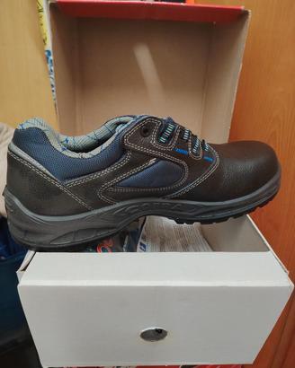 Scarpe antinfortunistiche basse COFRA N47