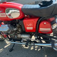 Moto Guzzi v7 700 creola 1977
