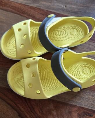 sandali crocs gialli