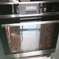 forno incasso Electrolux 300C°vapore pari al NUOV