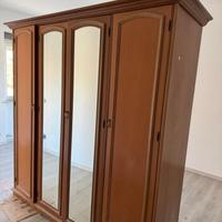 Armadio a 4 ante