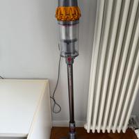 Dyson v15 Absolute