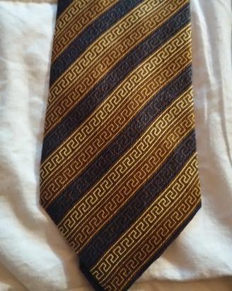 Cravatta vintage Versace.