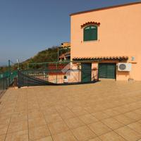 PORZIONE DI BIFAMILIARE A AGROPOLI