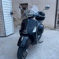 Vespa GTS 300 