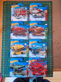 MODELLI DI AUTO 1/64 NUOVI