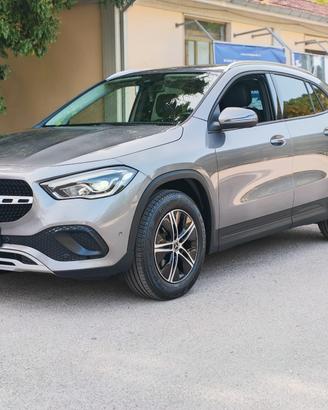 Mercedes-benz GLA 200 d Automatic Business Extra