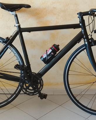 bici da corsa completamente restaurata