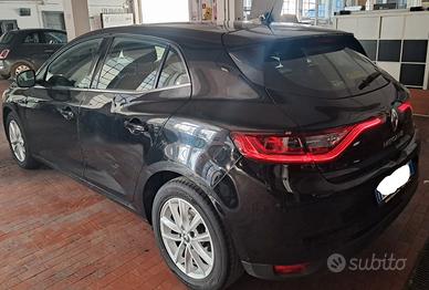 Renault Megane IV 1.5 dci 110cv