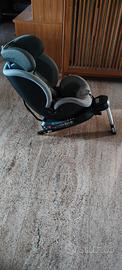 seggiolino con base girevole 