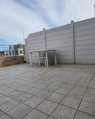 Baia trilocale con terrazzo