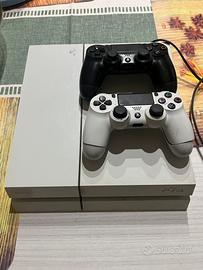 PS4 + 2 DUALSHOCK + 7 GIOCHI 120€