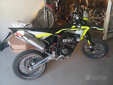 Fantic Motard 125 - 2020