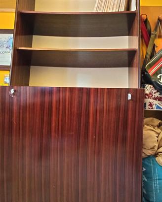 letto a scomparsa con libreria