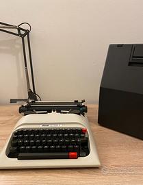 Olivetti Lettera 12 Macchina da scrivere vintage
