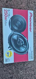 Pioneer ts-g1320f casse auto