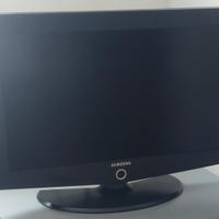 Televisione LCD Samsung 32 pollici 