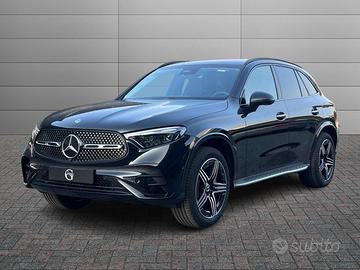 MERCEDES-BENZ GLC 300 de 4MATIC