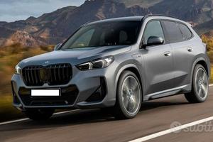 Ricambi per bmw x1 anno 2022