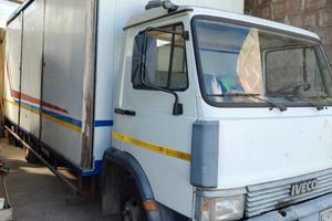 autocarro Iveco80 ambulanti sponda apribile 