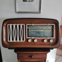 Antica radio Geloso anni '50