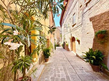 MONOLOCALE A PERUGIA