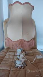 🪞 Lampada Vintage con Cherubino in Porcellana