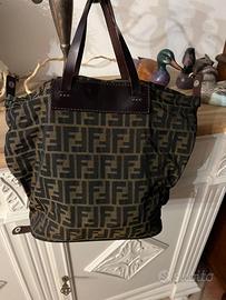 Borsa Fendi vintage molto particolare