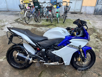 Moto Honda cbr 600f