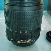 Nikon D5100 + Nikkor Obiettivo AF-S DX 18-105 mm