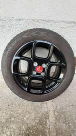 n.4 cerchioni in lega corredati da gomme invernali