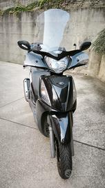 Kymco People 300 - 2014