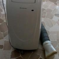 Condizionatore e deumidificatore Ariston