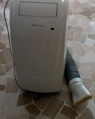 Condizionatore e deumidificatore Ariston