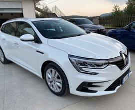 Renault Megane Mégane Sporter Blue dCi 115 CV EDC 